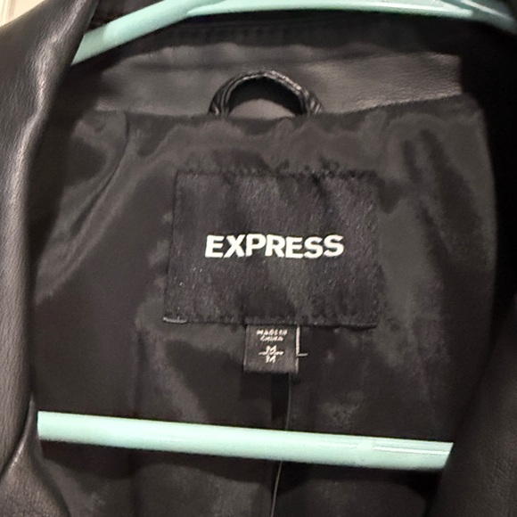 New Express Women's Black Leather Biker Jacket - Picture 3 of 9